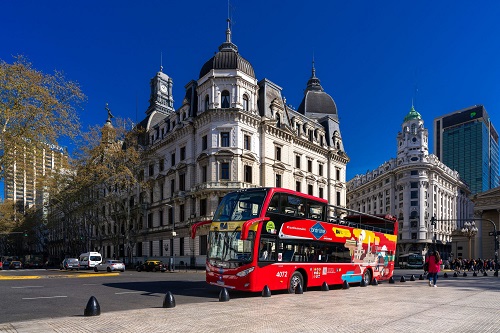 City Pack: Chá no Palácio da Paz + Bilhete de Ônibus Panorâmico de 48 horas