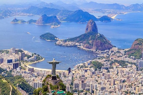 Tour Regular Corcovado com Ingresso em Van e City Tour